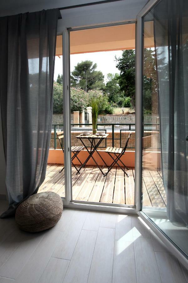 Residence La Source Тулон Екстер'єр фото